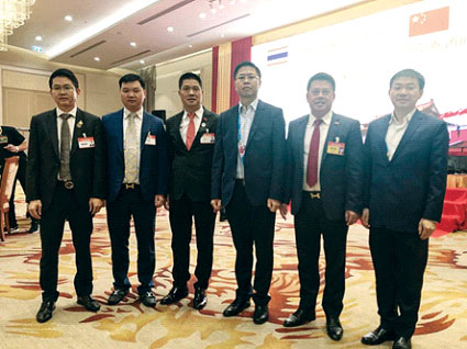 泰国石狮商会热烈欢迎中国国务院总理李克强莅泰访问 泰国石狮商会热烈欢迎中国国务院总理李克强莅泰访问
