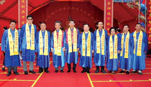 “妈祖下南洋重走海丝路”暨中泰妈祖文化活动周于泰国隆重举行 泰国石狮商会协办活动恭迎妈祖圣驾 “妈祖下南洋重走海丝路”暨中泰妈祖文化活动周于泰国隆重举行 泰国石狮商会协办活动恭迎妈祖圣驾